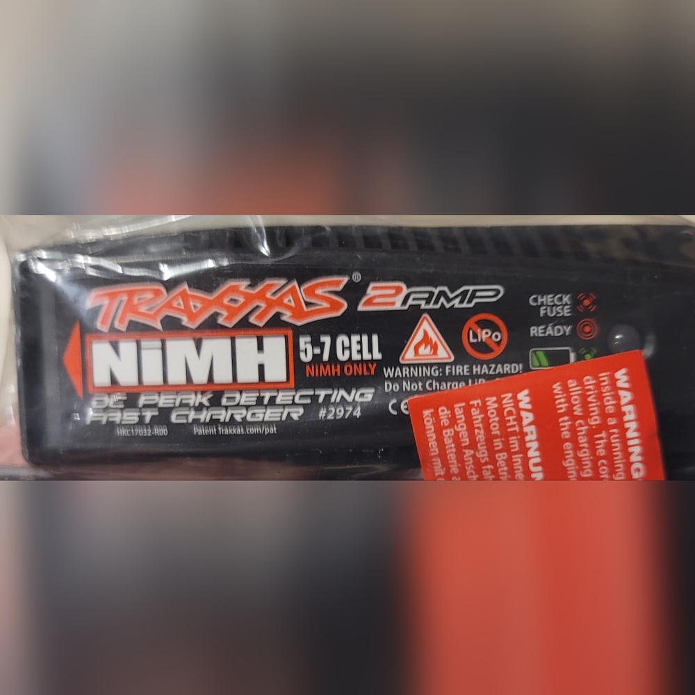Traxxas NIMH 5-7 Cell Fast Charger - #2974